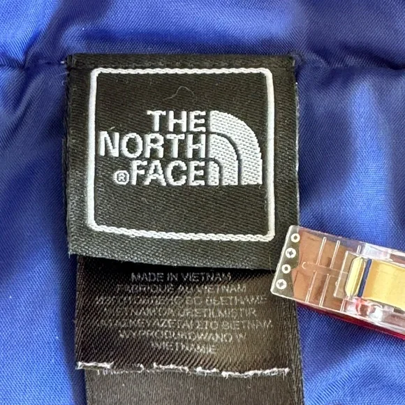 The North Face Women's White and Navy Puffer Vest - Picture 2 of 5